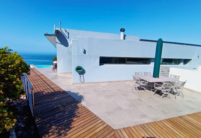 To Let 4 Bedroom Property for Rent in Pinnacle Point Golf Estate Western Cape